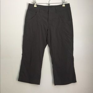 Lucy | Cargo/Athletic/Hiking Capri Pants (S)